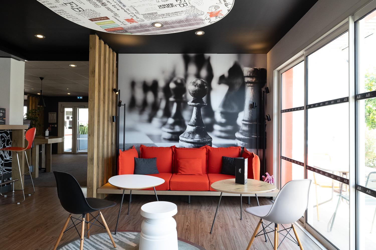 ホテル Ibis Perpignan Sud Saint Charles エクステリア 写真
